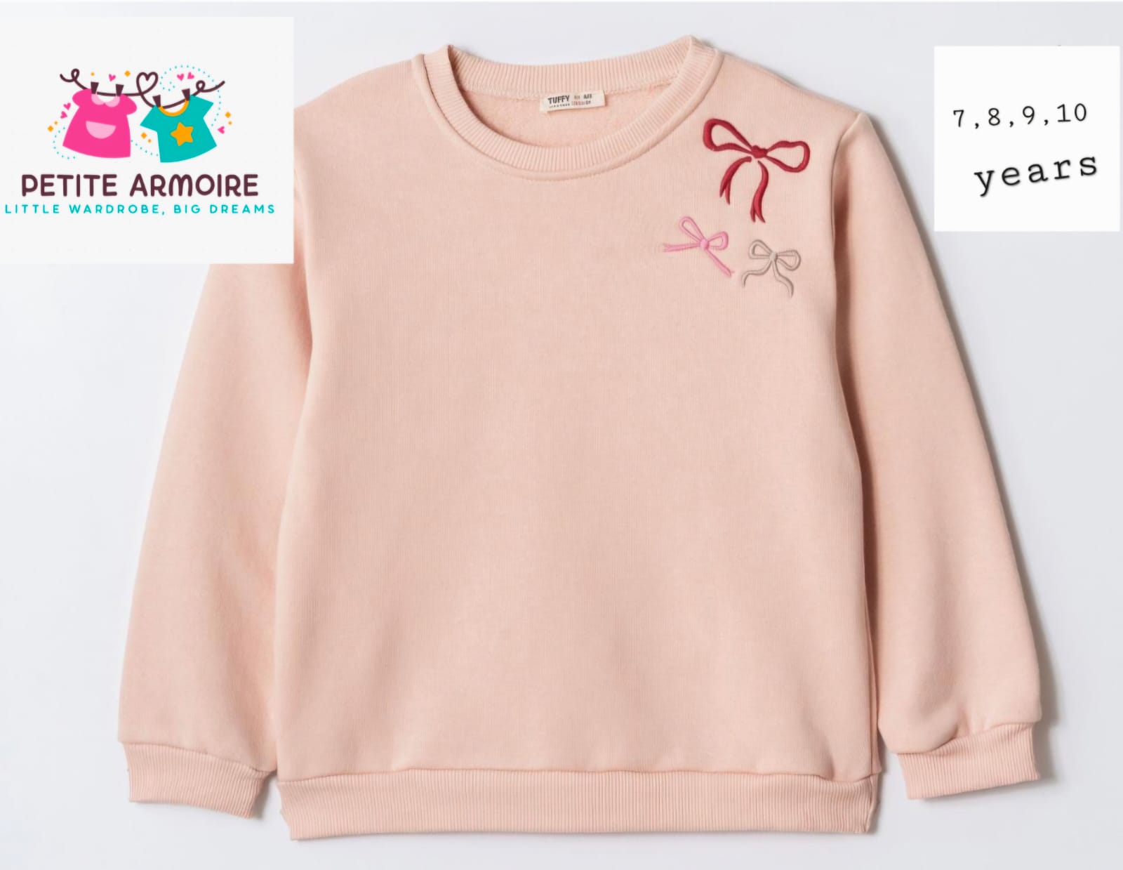 Graphic Statement: The Perfectly Imperfect Oversized Sweatshirt