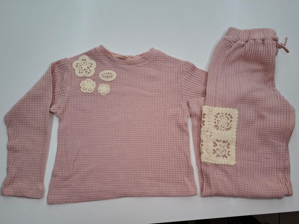 Delicate Texture: Waffle Knit Tracksuit with Crochet Flowers