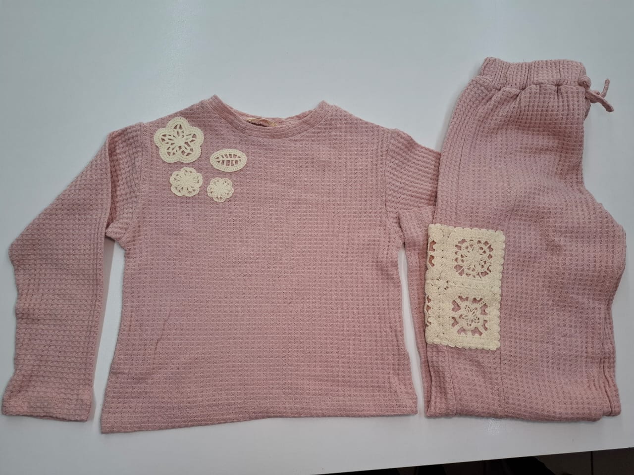 Delicate Texture: Waffle Knit Tracksuit with Crochet Flowers