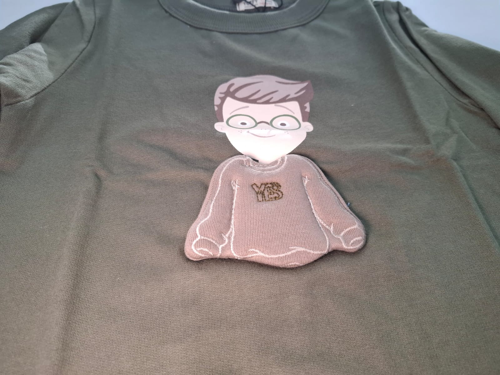 Little Genius: Olive Crewneck with Character Appliqué